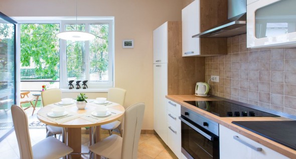 Slovenia Green apartment for rent in Bled