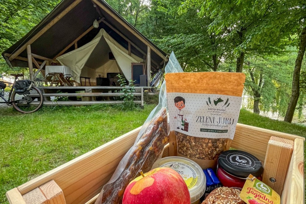 Local goodies in a Slovenian glamping