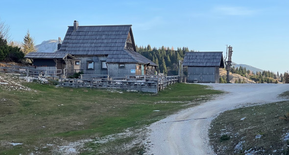 Traditional alpine huts and Restaurant Zeleni rob on Velika planina